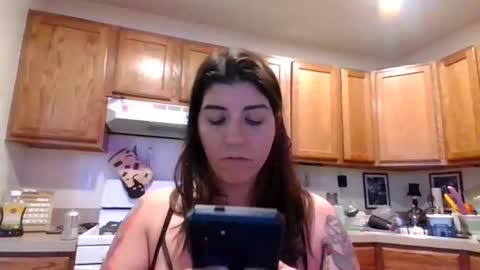 MissMona online show from May 6, 2026, 11:43 pm