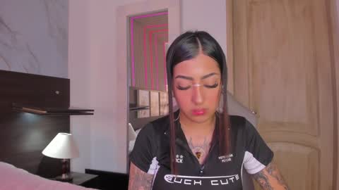insta miss nickeloo online show from January 11, 2025, 4:46 pm
