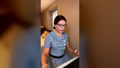 Nicole Smith online show from July 24, 2026, 10:24 am