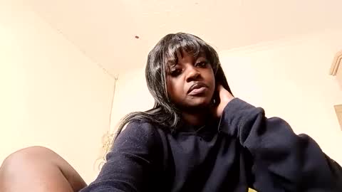 missnoirex online show from March 11, 2026, 7:14 am