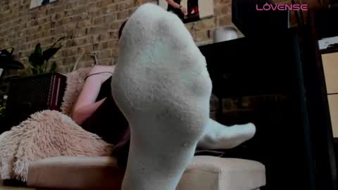 Miss Venus online show from May 3, 2026, 10:21 am