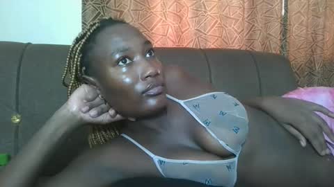 pretty gal online show from March 22, 2026, 1:25 pm