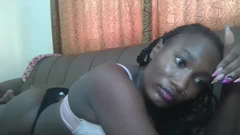 Snapshot of missprettygal chatting on April 14, 2026, 7:03 am pretty gal online show from April 14, 2026, 7:03 am