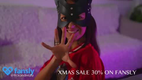 Molly and Rick online show from December 22, 2025, 3:09 pm