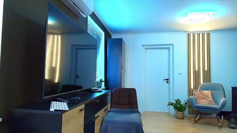 misstayaxxx online show from June 25, 2026, 4:34 am