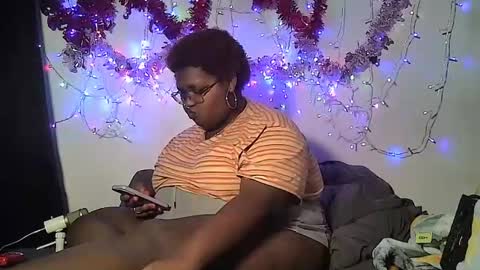 Misstrezzkristina online show from January 12, 2025, 3:28 am