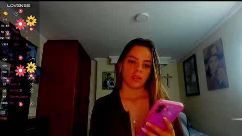 Snapshot of missvalery1 chatting on May 20, 2026, 11:00 pm missvalery1 online show from May 20, 2026, 11:00 pm