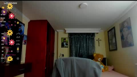 Snapshot of missvalery1 chatting on May 27, 2026, 1:57 am missvalery1 online show from May 27, 2026, 1:57 am