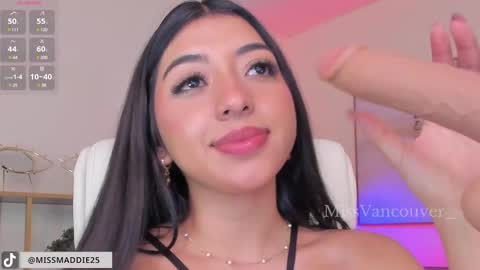 Mafe Jimenez online show from February 26, 2025, 2:37 am