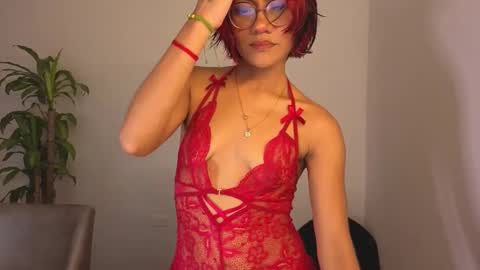 IG MISSVENUSS1 online show from October 9, 2025, 8:40 pm