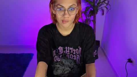 IG MISSVENUSS1 online show from November 9, 2025, 7:17 am