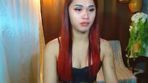 SweetViolet online show from December 5, 2024, 2:33 pm