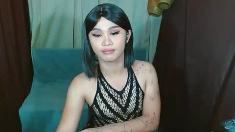 Snapshot of missviolet11 chatting on September 22, 2025, 12:40 pm SweetViolet online show from September 22, 2025, 12:40 pm