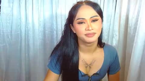 Snapshot of missviolet11 chatting on May 8, 2026, 1:49 pm SweetViolet online show from May 8, 2026, 1:49 pm