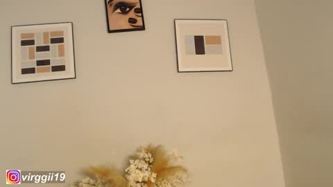 Snapshot of missvirggii chatting on September 18, 2025, 11:29 pm missvirggii online show from September 18, 2025, 11:29 pm