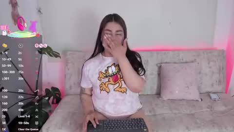 Pau OFmissweetpeach online show from June 18, 2026, 2:23 am