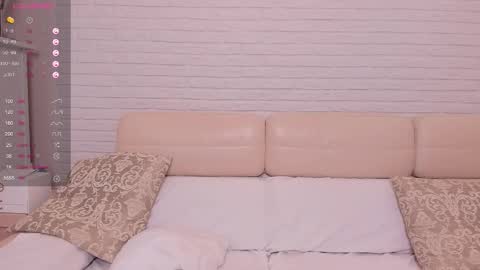 Snapshot of missxcaprice chatting on October 25, 2025, 3:58 am missxcaprice online show from October 25, 2025, 3:58 am