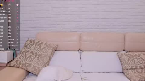 missxcaprice online show from August 1, 2026, 3:06 am