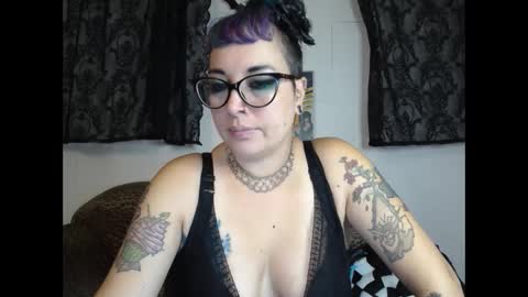 Missy Dee online show from September 11, 2025, 6:35 am