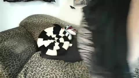 Snapshot of missy_dee chatting on October 5, 2025, 4:44 am Missy Dee online show from October 5, 2025, 4:44 am