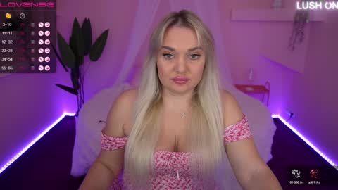  Amely  online show from December 9, 2024, 8:22 am
