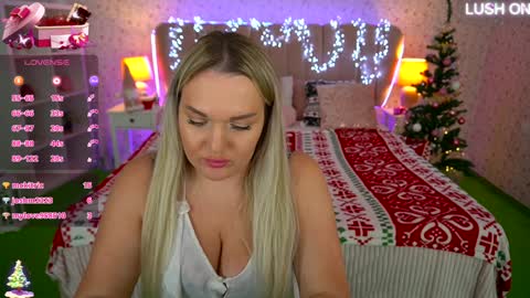  Amely  online show from December 30, 2024, 12:31 pm