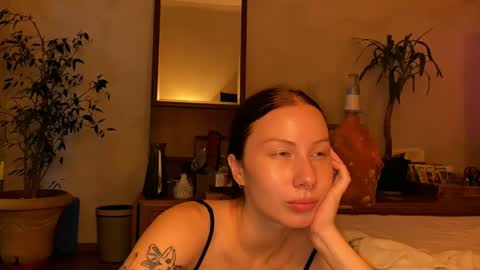 Zlata online show from September 16, 2025, 2:18 pm