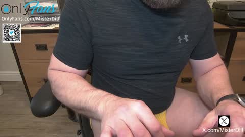 MISTER DILF  online show from December 31, 2024, 8:12 pm