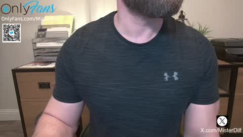 MISTER DILF  online show from January 1, 2025, 9:09 pm