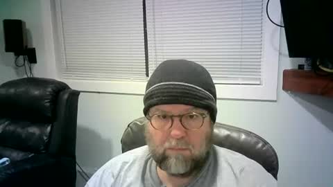 Mr. Happy online show from February 17, 2025, 4:53 am