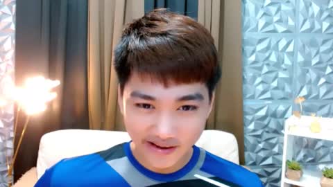 Snapshot of mister_officer chatting on October 5, 2025, 10:24 am SAINT SACHI will make your day online show from October 5, 2025, 10:24 am