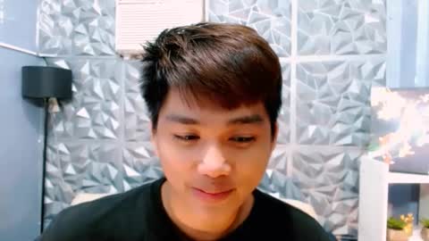 Snapshot of mister_officer chatting on October 26, 2025, 5:02 am SAINT SACHI will make your day online show from October 26, 2025, 5:02 am