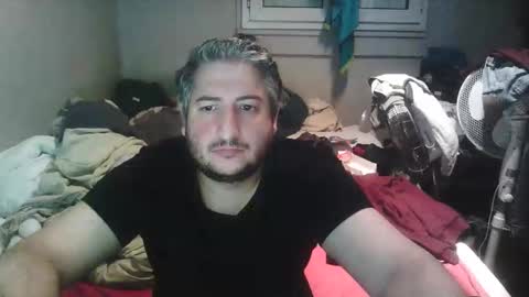 Snapshot of misterbelled chatting on October 1, 2025, 4:02 pm misterbelled online show from October 1, 2025, 4:02 pm