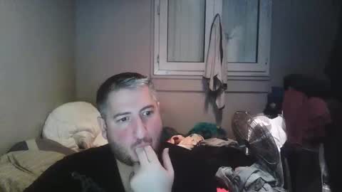 Snapshot of misterbelled chatting on October 19, 2025, 3:12 pm misterbelled online show from October 19, 2025, 3:12 pm