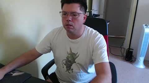 Snapshot of mistercoeur1 chatting on September 17, 2025, 7:32 am mistercoeur online show from September 17, 2025, 7:32 am