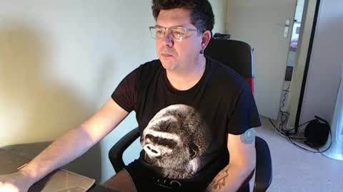 Snapshot of mistercoeur1 chatting on October 8, 2025, 7:06 am mistercoeur online show from October 8, 2025, 7:06 am