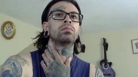 Snapshot of misternocturne chatting on December 22, 2025, 4:59 pm misternocturne online show from December 22, 2025, 4:59 pm