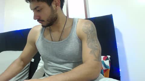 mistersam33 online show from January 21, 2025, 11:45 pm