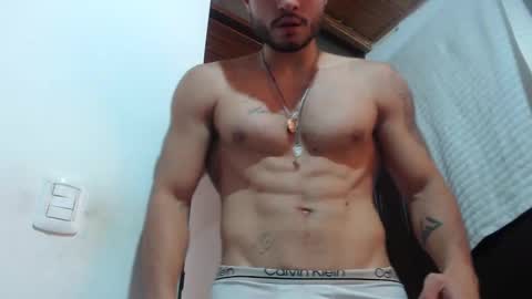 mistersam33 online show from January 22, 2025, 5:49 pm