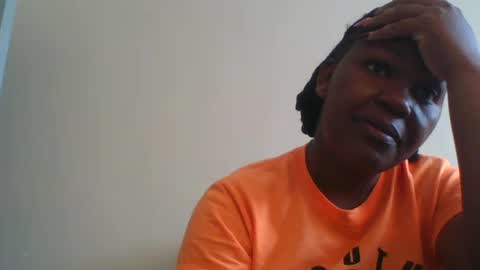 misticmoment online show from July 7, 2026, 7:23 am