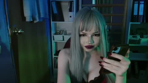 mistr_daria_femdom online show from July 1, 2026, 12:34 am
