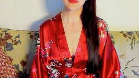 Victoria Eden online show from June 14, 2026, 7:49 pm