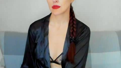 Victoria Eden online show from June 18, 2026, 7:52 am