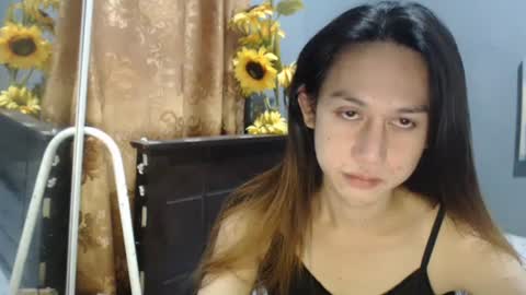 elizabeth online show from December 25, 2024, 8:39 pm