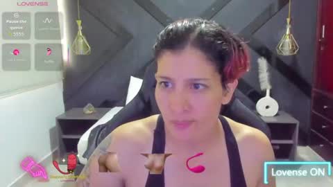 Snapshot of mistress_flame chatting on June 25, 2026, 12:20 pm Mss F online show from June 25, 2026, 12:20 pm