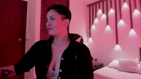 Snapshot of mistress_flame chatting on July 17, 2026, 2:07 am Mss F online show from July 17, 2026, 2:07 am