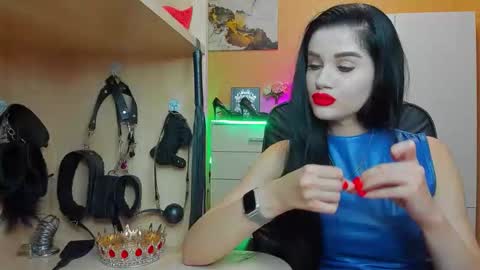 Snapshot of mistress_kristi chatting on September 22, 2025, 5:37 pm Mistress Kristi online show from September 22, 2025, 5:37 pm