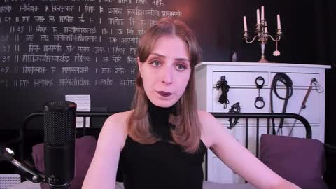 Snapshot of mistress_marlene chatting on January 19, 2025, 1:33 pm Mistress Marlene online show from January 19, 2025, 1:33 pm