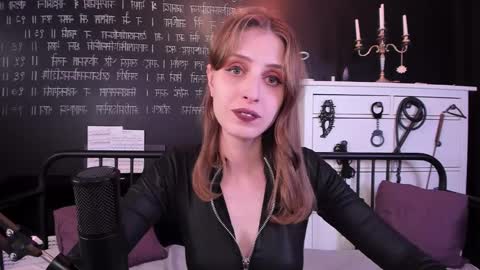 Snapshot of mistress_marlene chatting on February 7, 2025, 4:35 pm Mistress Marlene online show from February 7, 2025, 4:35 pm