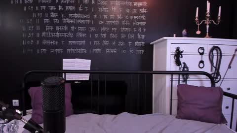 Snapshot of mistress_marlene chatting on March 2, 2025, 4:32 pm Mistress Marlene online show from March 2, 2025, 4:32 pm